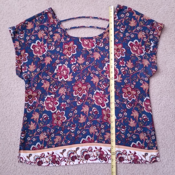 Dark Floral Scoop Neck Teal Green and Brown Short Sleeve Top - Picture 8 of 11